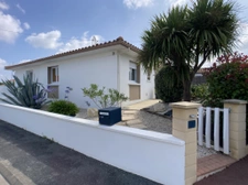 Charmante maison de 62 m2 à deux pas du port et marché de Sa