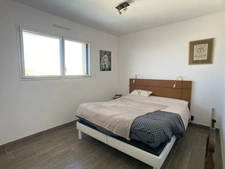 Villa contemporaine avec piscine - emplacement privilégié !