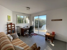 Villa contemporaine avec piscine - emplacement privilégié !