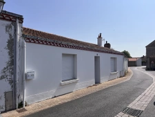Maison de charme au coeur de Bouin, 2 chambres et double gar