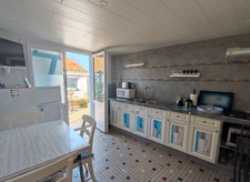 Maison rénovée avec gîte saisonnier  Aucun travaux à prévoir