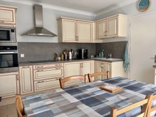 Maison familiale avec suite parentale et jardin clos - 113m2