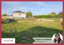 Maulévrier   Rare terrain constructible de 948 m2 à proximit