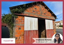 EXCLUSIVITÉ   Hangar avec potentiel au coeur de Maulévrier