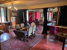 Manoir d'Exception à Le Rheu - Charme Historique et Opportun