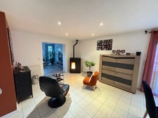 ARGENTRÉ (53210)   Maison familiale récente en demi-niveaux 