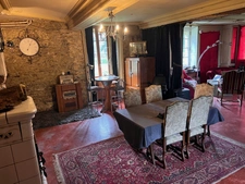 Manoir d'Exception à Le Rheu - Charme Historique et Opportun