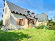 MAISON 200 m2