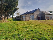 MAISON AVEC DEPENDANCES