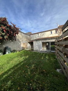 Maison à louer   Moulins (proximité Mauléon-Cholet)
