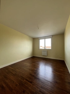 Maison à louer   Moulins (proximité Mauléon-Cholet)