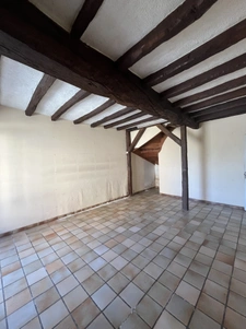 Maison centre-ville à Mauléon.