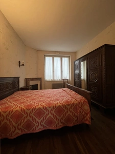 Maison à rénover avec grand terrain constructible- Saint-Pie