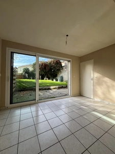 Maison à louer   Moulins (proximité Mauléon-Cholet)