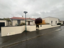 Maison de plain pied, bien rare à Mauléon