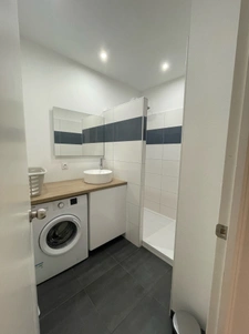 Bel appartement meublé T2 de 52 m2   Cholet centre