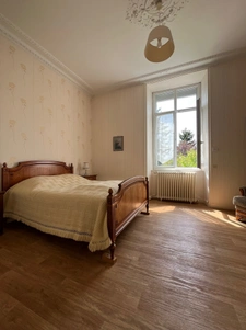 Maison de caractère en plein centre de Mauléon