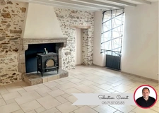 MAISON FAMILIALE SITUEE DANS HAMEAU