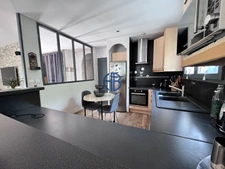 Maison familiale de 100 m² sur terrain de 1300 m² ? Montrevel