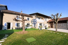 Demeure élégante de caractère 5 chambres dont suite parentale au rez-de-chaussée située à Colombe (38)