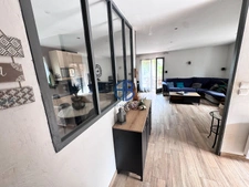 Maison familiale de 100 m² sur terrain de 1300 m² ? Montrevel