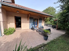 Maison familiale de 100 m² sur terrain de 1300 m² ? Montrevel