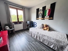 Maison familiale de 100 m² sur terrain de 1300 m² ? Montrevel