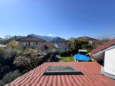 Maison rénovée de 104 m² avec jardin, piscine et Garage- cadre paisible