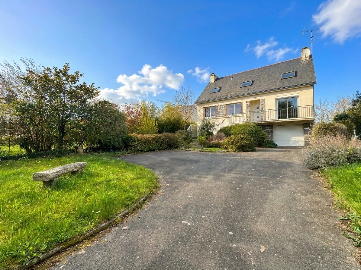 Maison 8 pièces 173 m² · à Langueux · 173 m² · 599 730 €