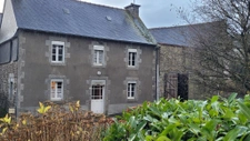 À Vendre   Maison en Pierre avec Terrain Constructible de +1