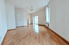 Appartement T3 lumineux avec terrasse   À deux pas de la Gar