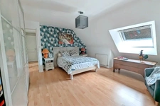 À vendre : belle maison de standing avec SPA, jardin arboré 