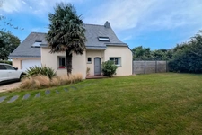 Ploeren : Maison familiale   4 chambres + bureau avec jardin