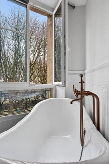 PARIS 10 - CANAL SAINT-MARTIN 14