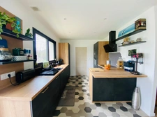 HENON - MAISON NEUVE A PROXIMITE DU BOURG DANS UN ENVIRONNEM