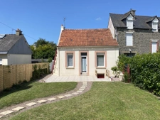 SAINT-BRIEUC - CHARMANTE MAISON RENOVEE !