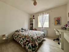 Maison familiale   FROSSAY