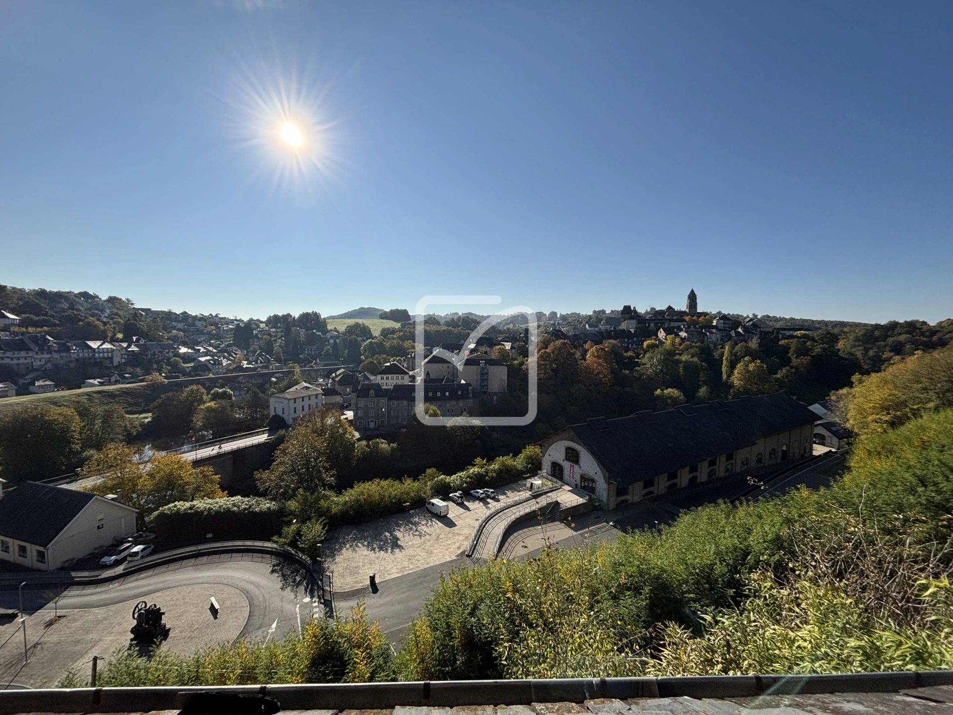 Maison 8 pièces 176 m² · à Uzerche · 176 m² · 110 000 €