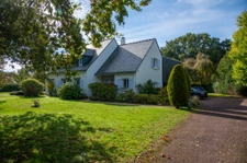 Maison parfait état, beau parc, Domaine privé Saint Denac.