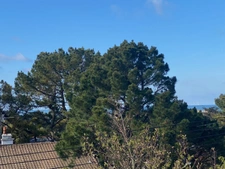 T2 dernier étage, aperçu mer, piscine, garage.
