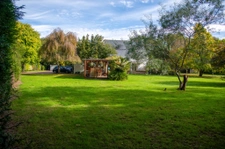 Maison parfait état, beau parc, Domaine privé Saint Denac.