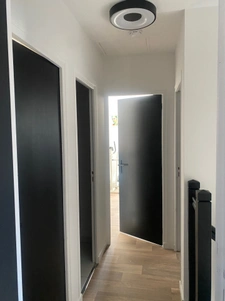 Maison lumineuse avec studio.