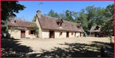Belle longère sur une propriété de 2.7 ha boisés. 