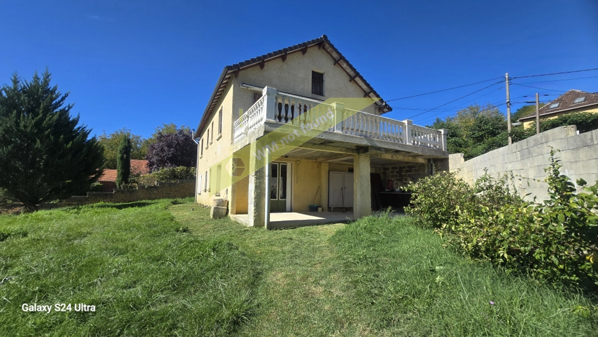 Maison 6 pièces 144 m² · à Masclat · 144 m² · 150 000 €