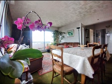 BAISSE DE PRIX pour ce T4  fonctionnel et lumineux et cave 