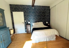 LBAISSE DE PRIX Superbe longère  rénovée T7- 176 m2-  12 min