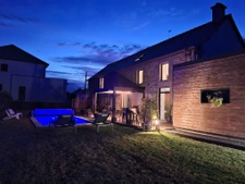 LBAISSE DE PRIX Superbe longère  rénovée T7- 176 m2-  12 min