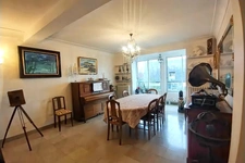 Maison familiale 7 chambres avec jardin piscine  et 3 terras