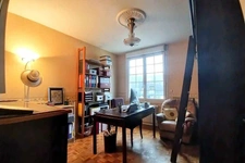 Maison familiale 7 chambres avec jardin piscine  et 3 terras