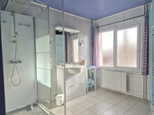 Maison 5 chambres dans un petit hameau.